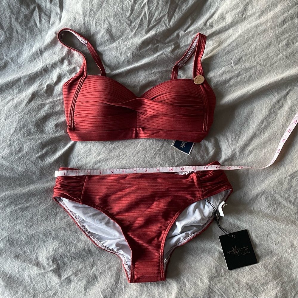 Niptuck Swimsuit Size Small BNWT